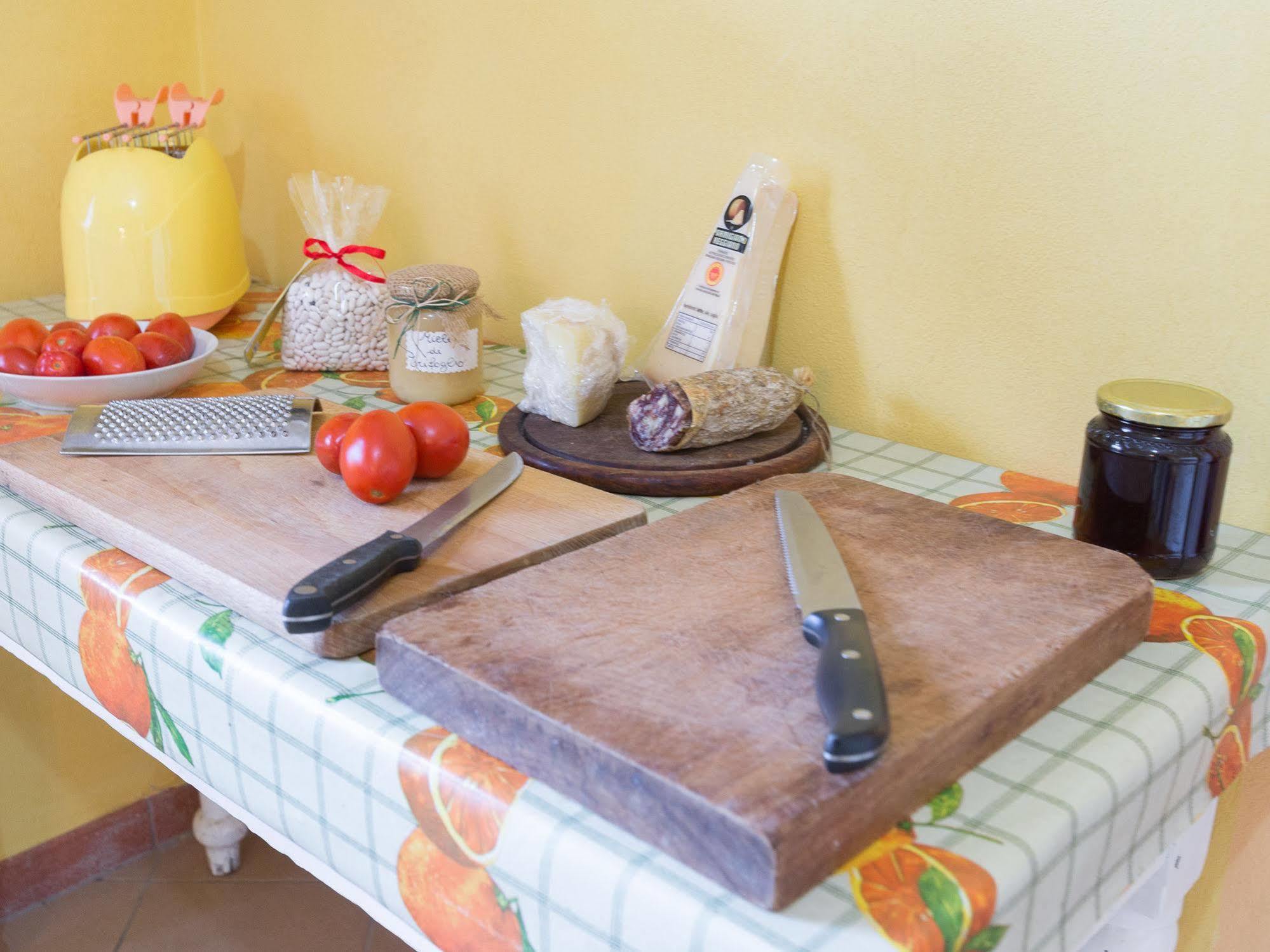 Agriturismo Le Fontanacce Pescia Bagian luar foto